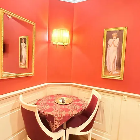 B&B Dimora Frattina 4*
